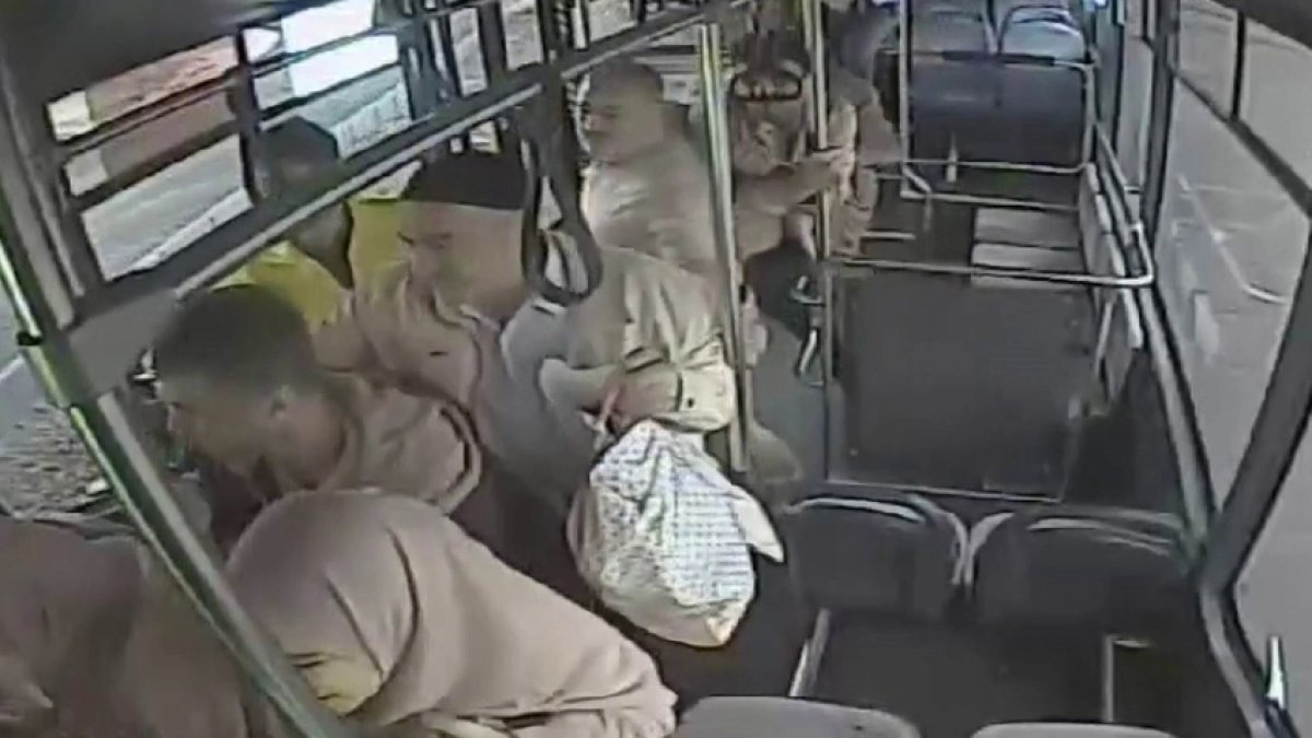 Bingöl’de 'piston aşağı indi 'vakasına benzer bir olay yaşandı: Oksijen tüpünün aniden açılması otobüste kaosa neden oldu