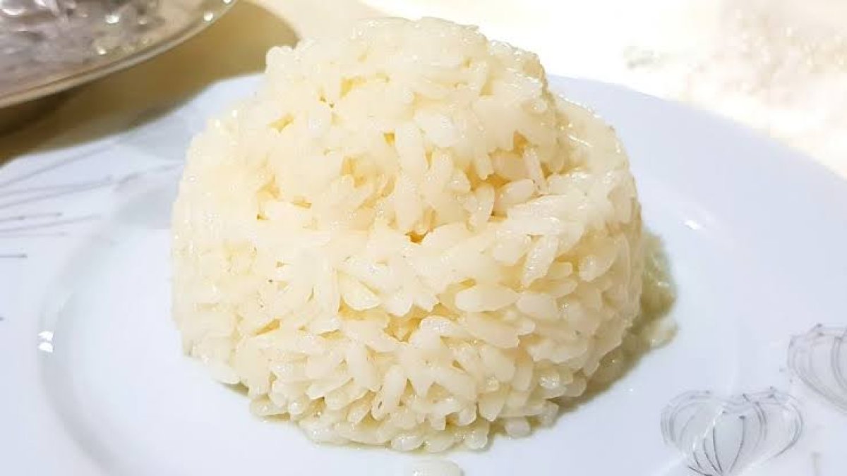 Tane tane pilav yapmanın püf noktası! Asla şişmiyor lapa olmuyor
