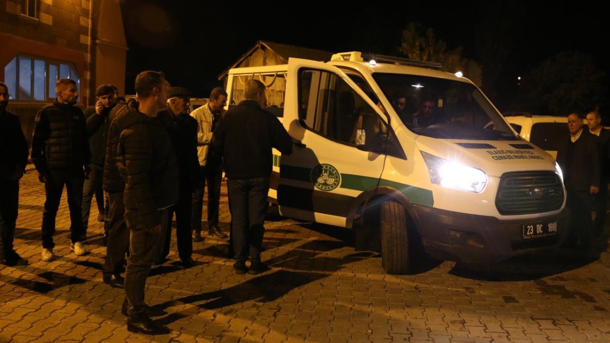 Muş'ta yorgun mermi küçük kızı hayattan kopardı