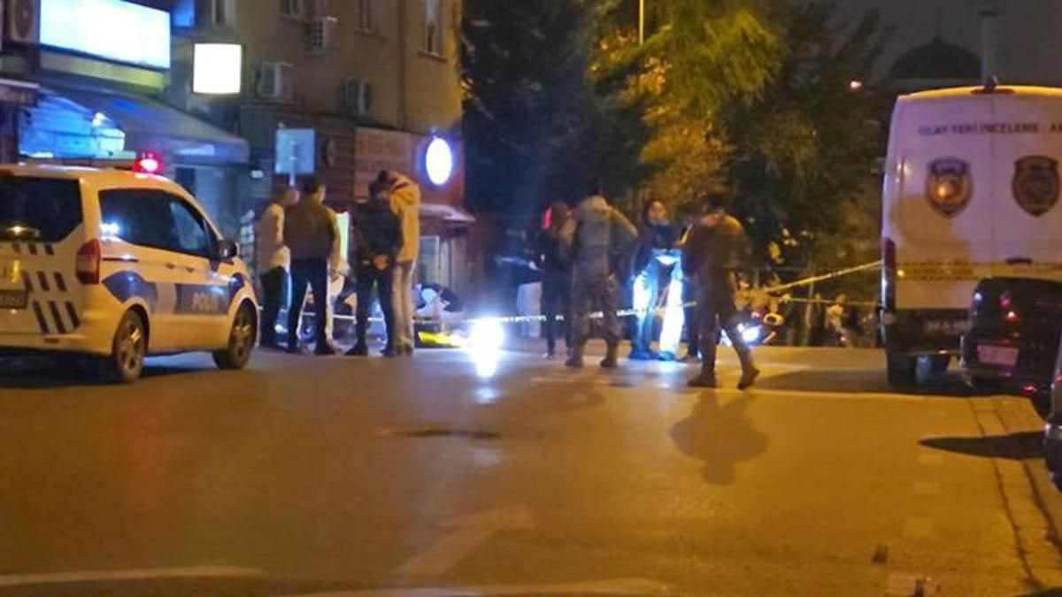 İstanbul Ümraniye'de denetim noktasında silahlı saldırı: 1 polis yaralandı