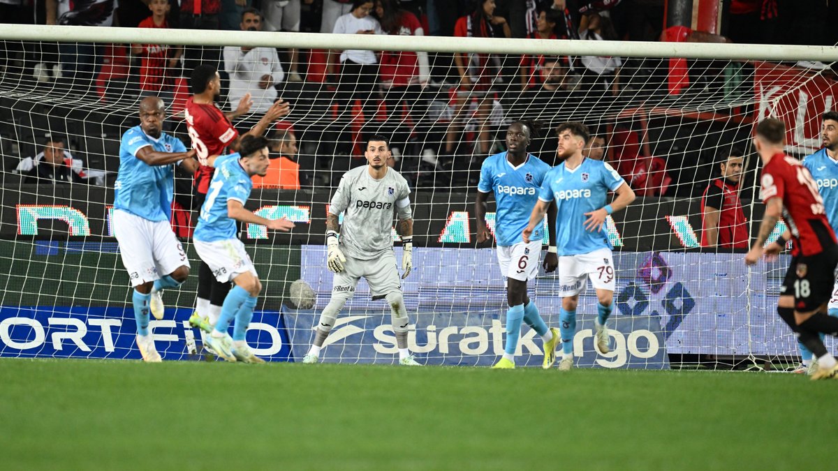 Trabzonspor yine berabere kaldı