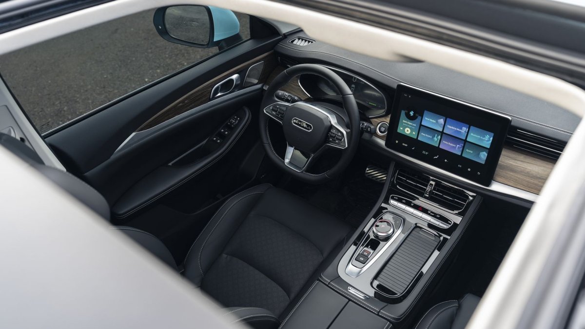 Skywell'in bu modelini gören BMW-Mercedes yerine bunu alırım diyor! Türkiye'de fabrika kuracağı öne sürülmüştü