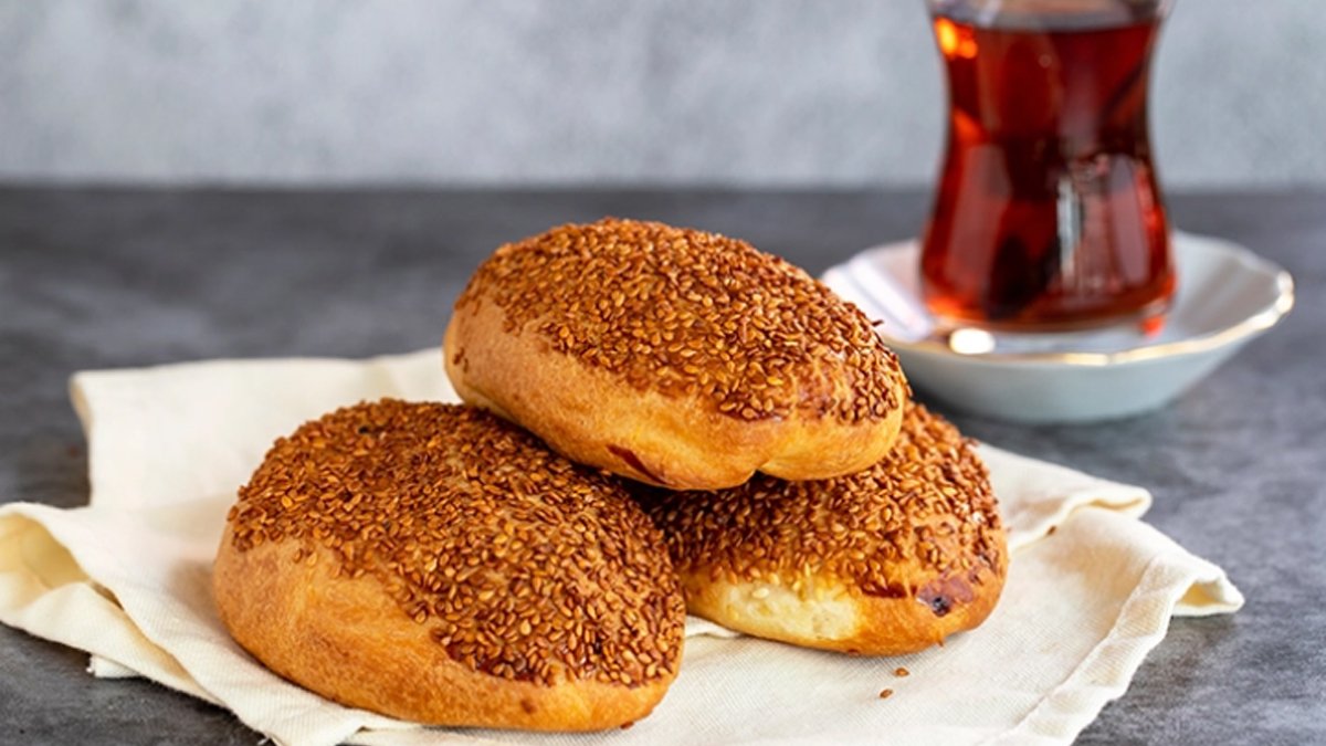 Akşamdan hazırlayın, sabah fırına atın! İşte sabah pişen poğaça tarifi: Bekledikçe daha güzel oluyor