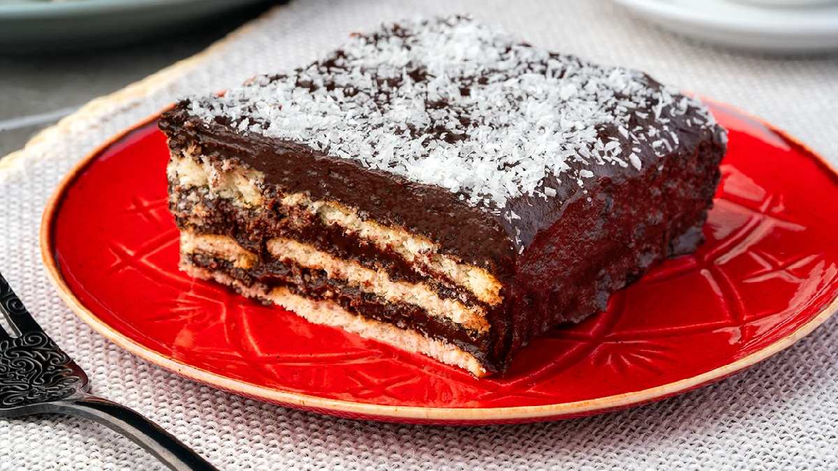 Yılların vazgeçiremediği lezzet! Fakir pastası deniyor, zengin lezzetlere bin basıyor! Kafelerde bile en çok o satıyor