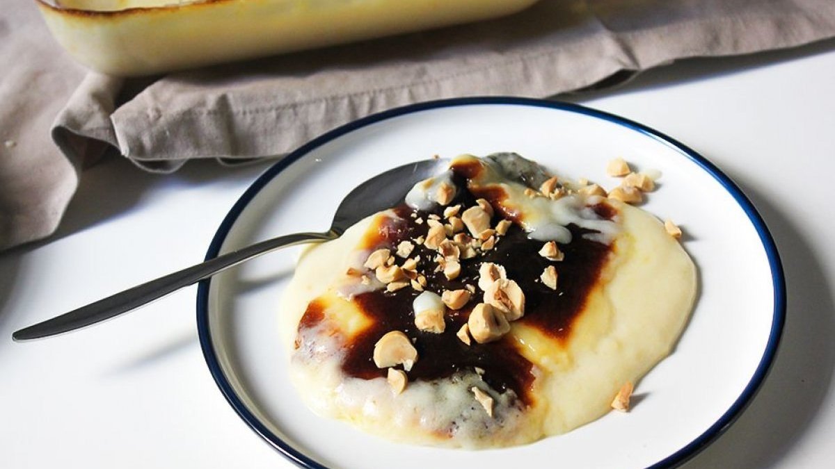 Muhallebi tadında un helvası: Bursalıların meşhur tatlısı, tam kıvamında