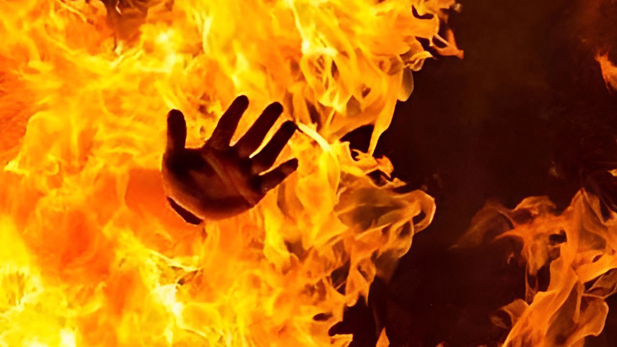 Eski sevgilisinin üzerine benzin dökerek yaktı: Kendisi de yanıklar nedeniyle öldü! Korkunç cinayette kan donduran detaylar