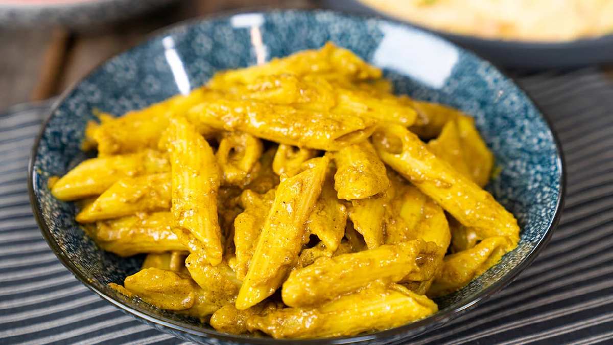 Fransızlar sır gibi saklıyor! Bu sosu deneyen başkasının yüzüne bakmıyor! Makarnaya en çok yakışan sos