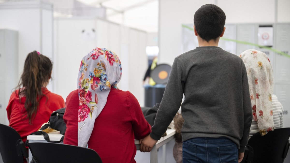 Ankara ile anlaşan Almanya, sığınmacıların sınır dışı edilmesine başladı: İlk aşamada 200 Kişi Türkiye’ye gönderilecek