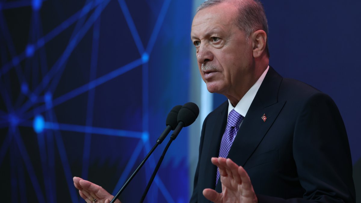 Erdoğan: Türkiye'nin önünde seçimsiz 3,5 yılı var
