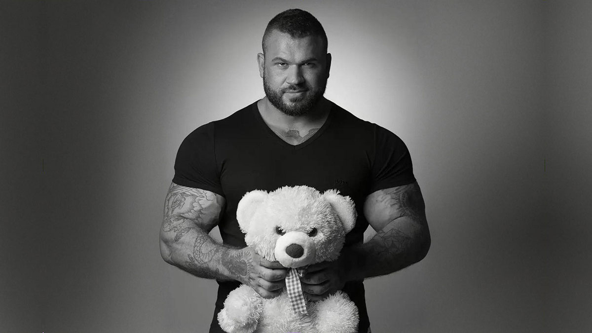 Günde 7 öğün yemek yiyen vücut geliştirmeci, 36 yaşında öldü! İki gün boyunca komada kaldı