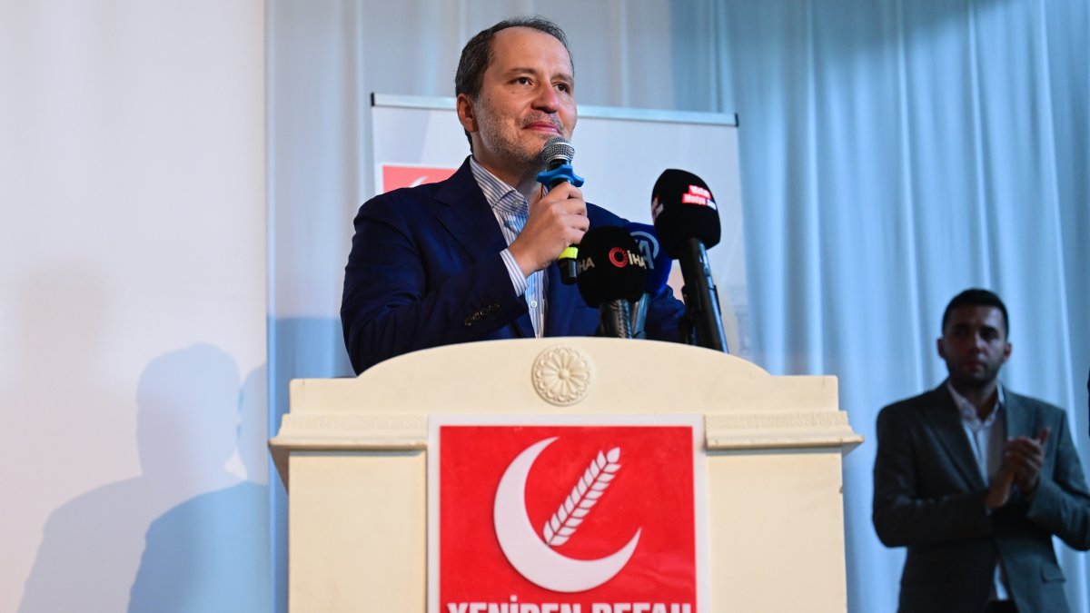 Erbakan'dan erken seçim çağrısı: Bir an evvel sandığı getirin