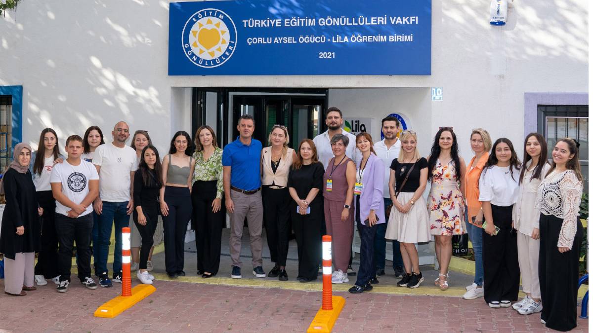 Halkın Başkanı Sarıkurt, çocuklar için gönüllü oldu