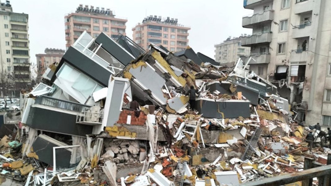 Emniyet ve Jandarma'nın yazıları mahkemede: Devlet 35 kişinin faillerini bulamıyor