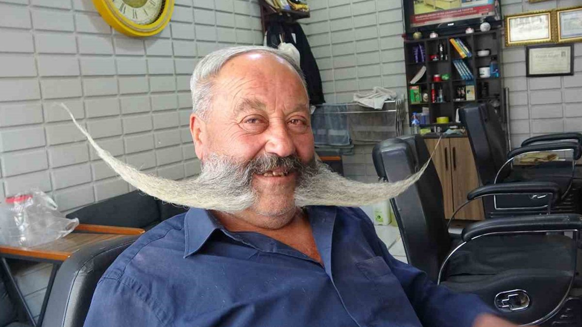 'Pala Dayı' bıyığını kesmesi için 4 bin euroluk teklifi reddetti: 10 bin versen kesmem