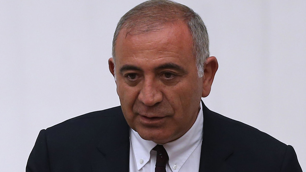 Gürsel Tekin'den uyuşturucuyla ilgili çarpıcı istatistikler: 17 bin 293 kullanıcıya denetimli serbestlik