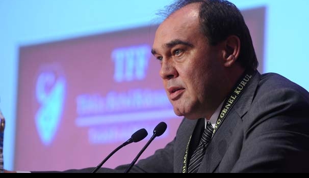 TFF ile Kulüpler Birliği Vakfı'nın toplantısı ertelendi