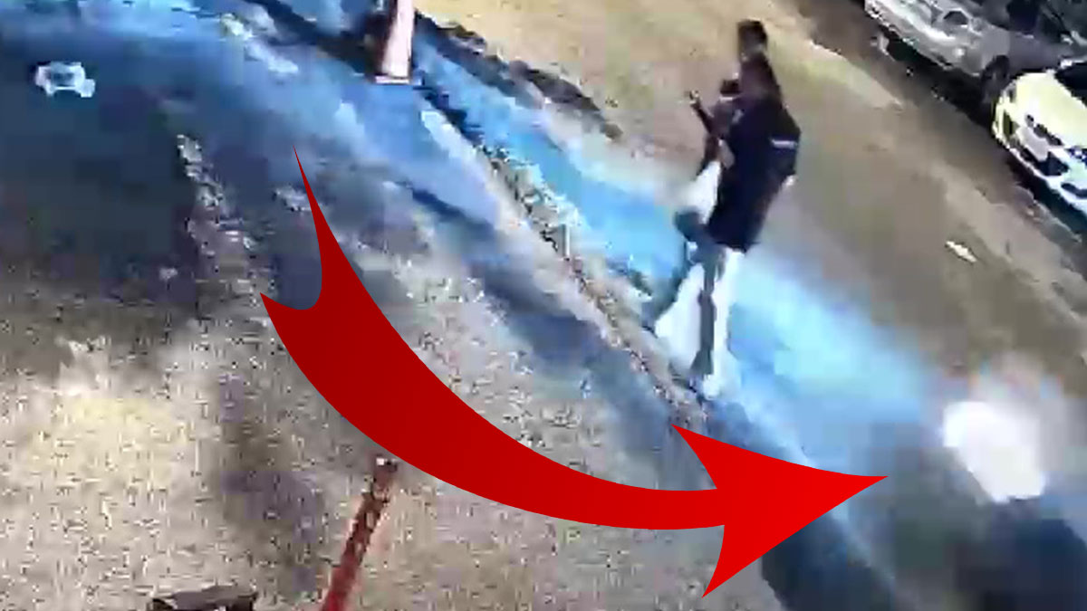 Yolda yürürken Azrail böyle selam verdi! Ölümün teğet geçtiği anlar kamerada