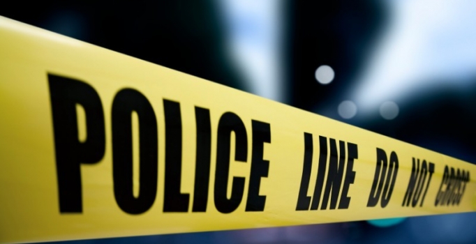 İki kızını öldürüp kendini astı!