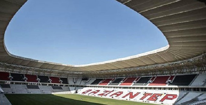 Gaziantepspor'un yeni stadında ilginç görüntü