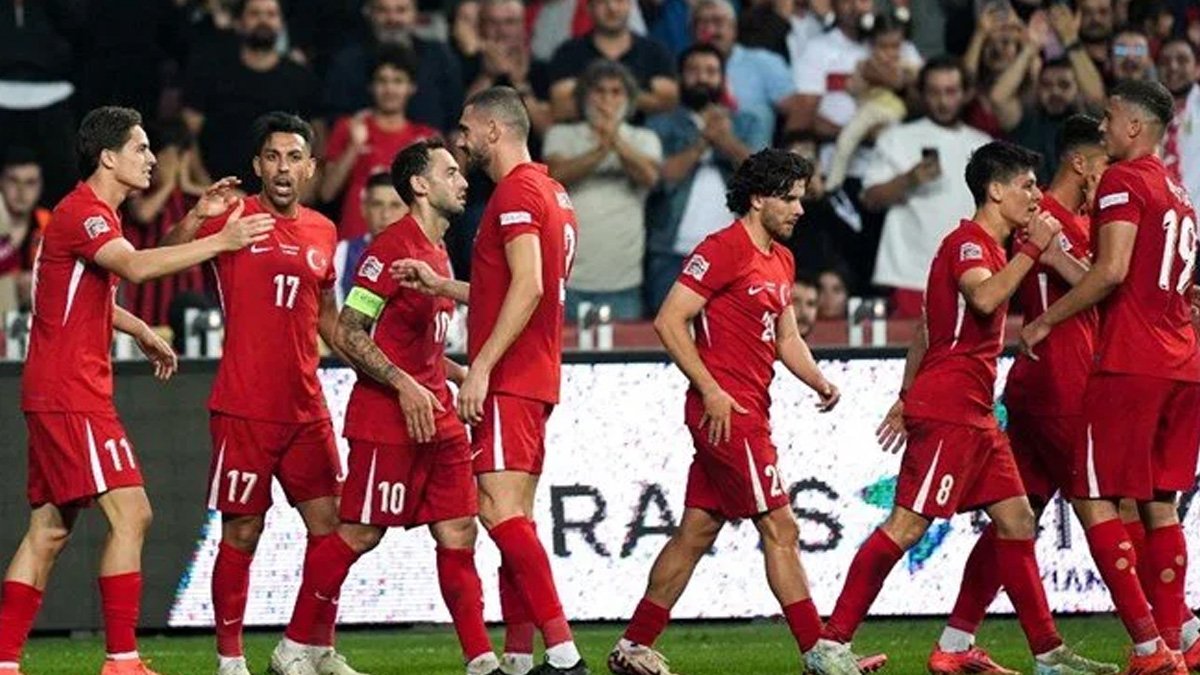 İzlanda- Türkiye maçı için TFF'den kritik açıklama! Resmen açıklandı: "Ertelenecek..."