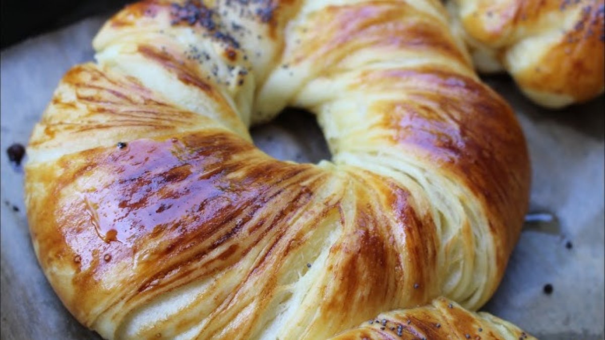 Bu tarifi 13 milyon kişi kaydetti: İşte pastane usulü açma tarifinin sırrı