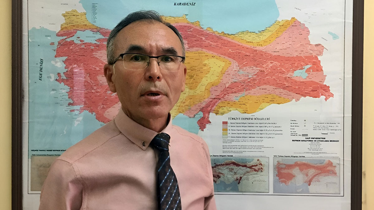 O bölgede oturanlar dikkat: 8'den büyük deprem tehlikesi var! Uzmanlardan 'Helen Yayı' uyarısı