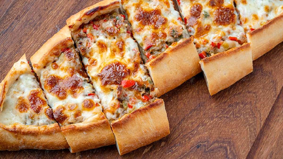 Pidenin tadı en güzel böyle çıkıyor! Çifte karışımlı süper lezzet! Pideciler en çok bunu satıyor