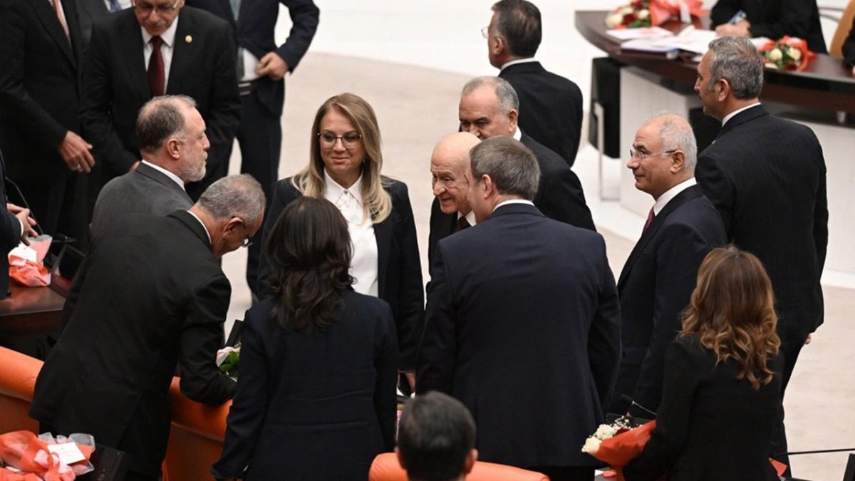 Siyaset, tokalaşma veya zor meselelerimiz