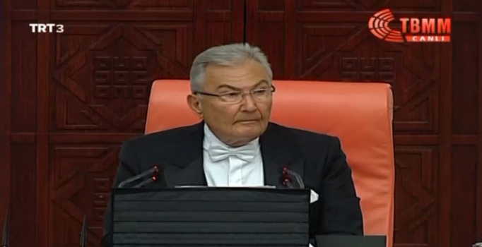 Meclis Başkanlığı seçimi 2. turda fireciler Baykal'a oy verdi