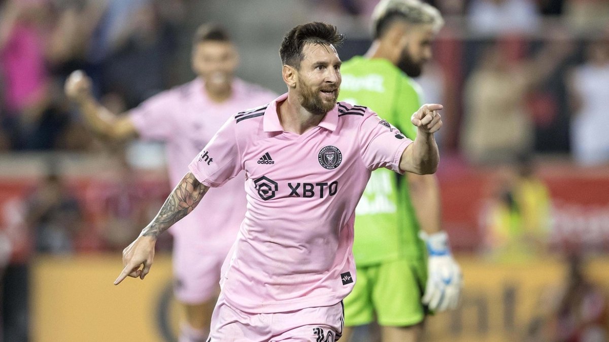 Lıonel Messı'den yıllar sonra gelen tarihi itiraf! Kariyerinin en iyi golünü açıkladı: İşte Manchester'a attığı o kafa golü