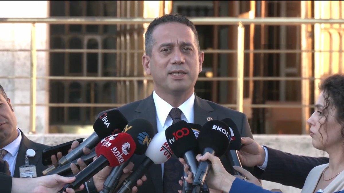 Başarır’dan Özdağ’a sert tepki: Endişelerin varsa Bahçeli'ye gidip hesap sor