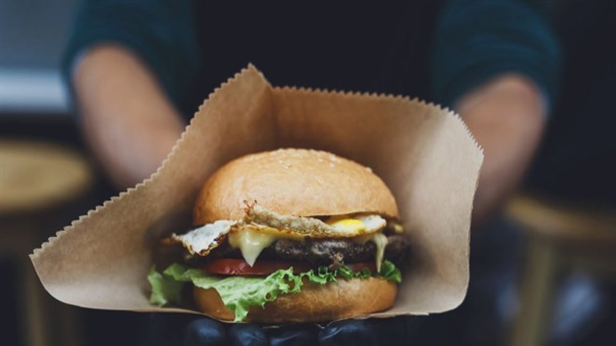 ABD’de McDonald's krizi: Hamburgerlerden ölümcül bakteri tespit edildi