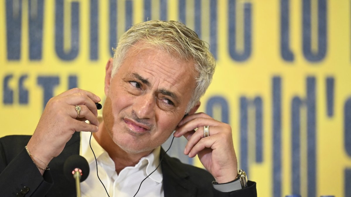 İşte Mourinho'nun İstanbul'daki lüks yaşamı! İstanbul'da krallar gibi yaşıyor! İngilizler Mourinho'nun yaşamını deşifre etti