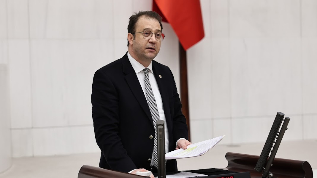 CHP'li milletvekili Alp'ten 16. madde tepkisi: Otoriter rejimin yasal altyapısını oluşturur