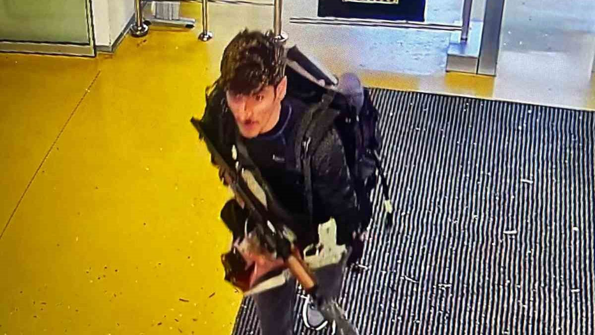 Bakan Yerlikaya açıkladı: Teröristin kimliği belli oldu