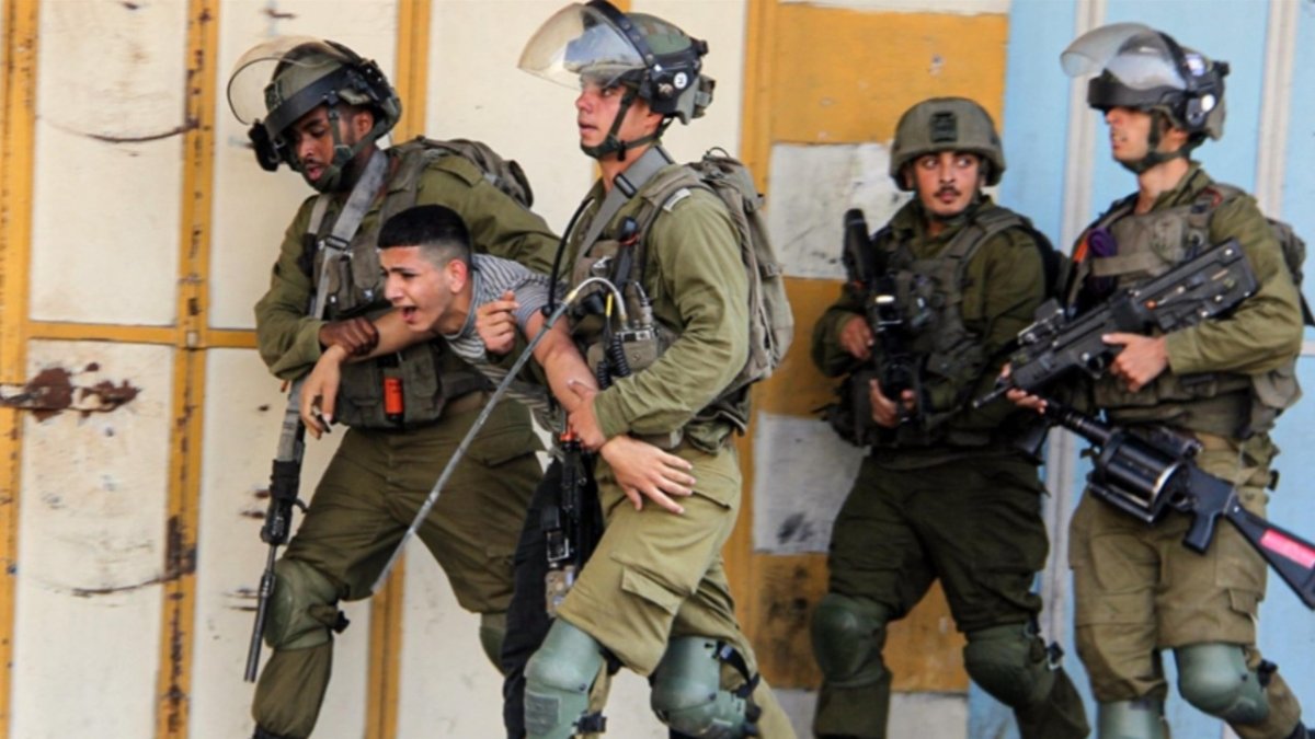 İsrail, sivilleri canlı kalkan yapıyor: 'Askeri üniforma giydirirlerdi'