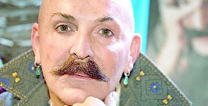 Cemil İpekçi yoğun bakımda