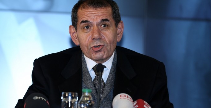 Dursun Özbek: UEFA'dan transfer cezamız yok