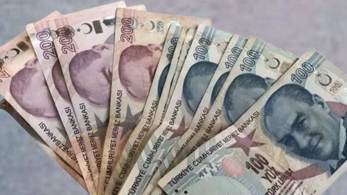 Emekli Cumhuriyet Bayramı’nda bayram edecek: 10 bin lira…