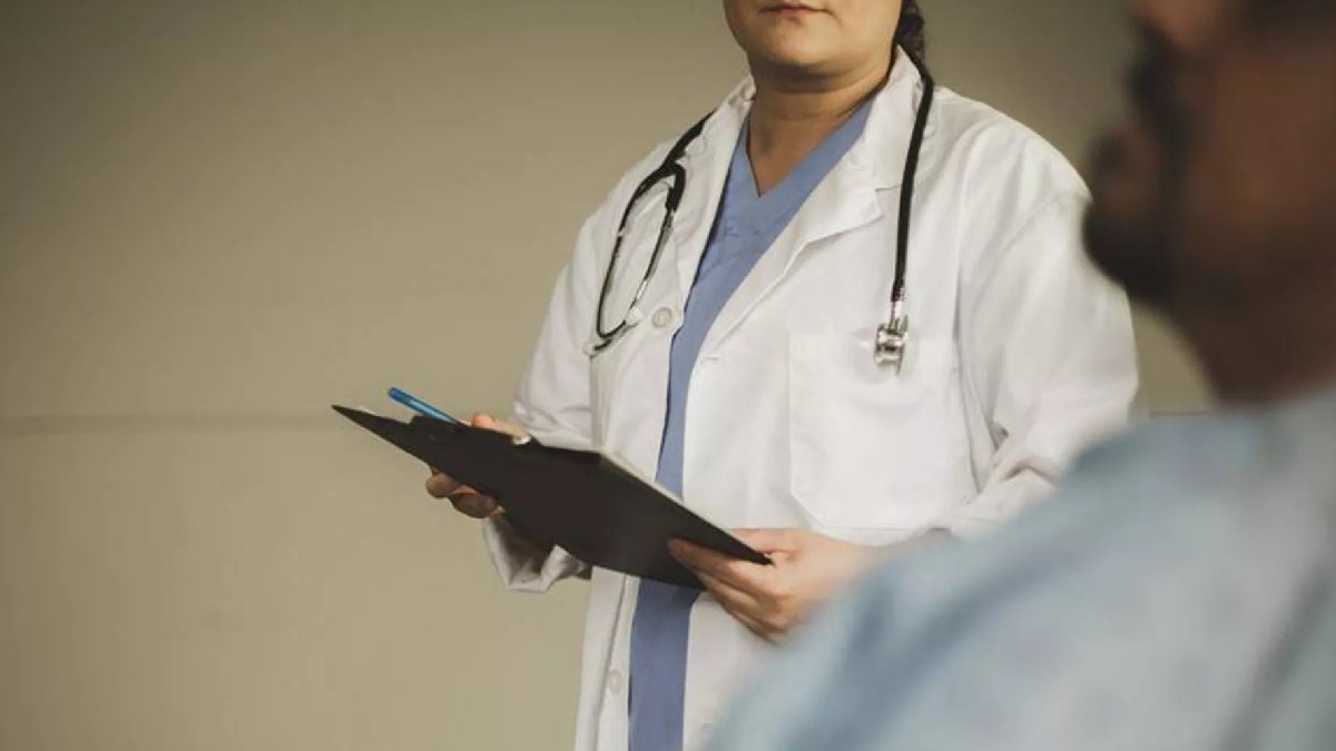 Aile hekimleri yeni yönetmeliği protestoya hazırlanıyor: Üç gün iş bırakma eylemi