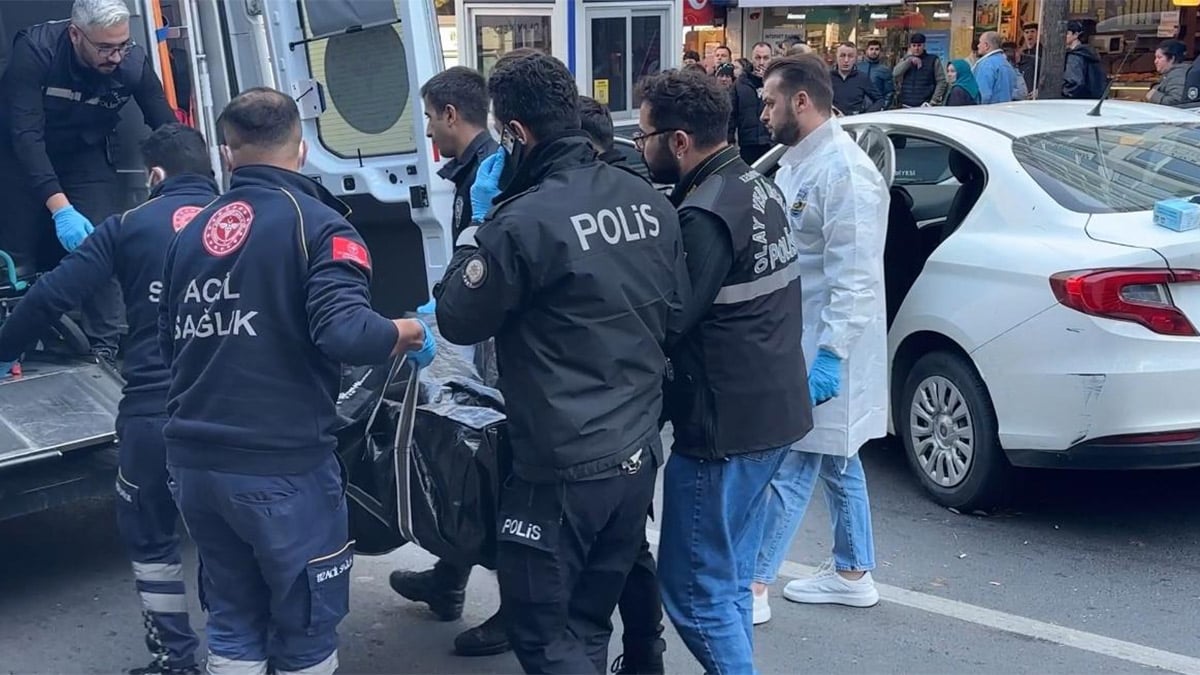 Şişli'de şüpheli olay! Park halindeki araçta ceset bulundu