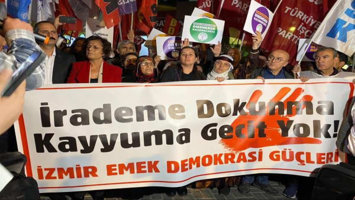 İzmir’de ‘kayyum’ uyarısı: Tepki gösterilmediği takdirde kayyum darbesi sürecektir