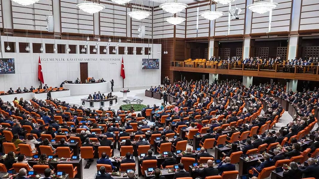 Kayyumlara 'Meclis' tepkisi: Muhalefet çalışmalara katılmayacak