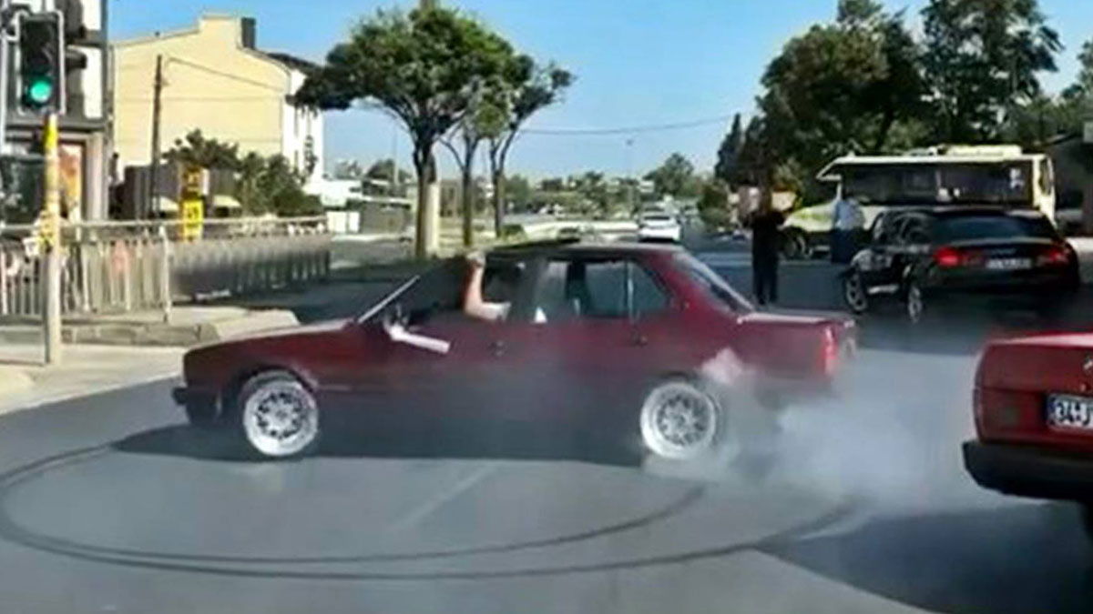 4 ay önce caddede drift yaptı: Bugün evine gelen cezayla şoke oldu! Meğer kendi kendini böyle ele vermiş
