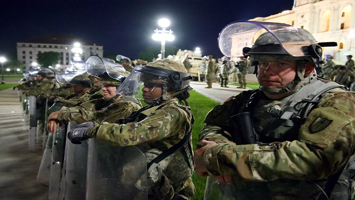 ABD'de 15 eyalette ulusal muhafızlar seçim güvenliği için görevlendirildi