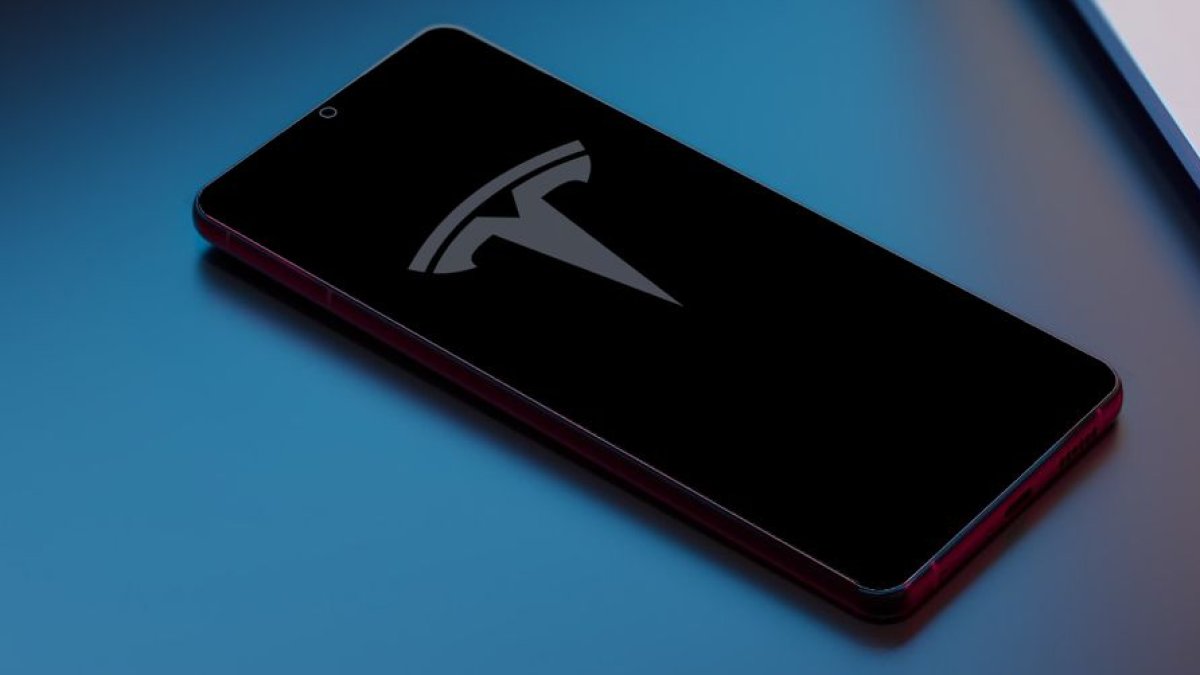 Elon Musk bombayı patlattı! Bu telefonda internet tamamen ücretsiz