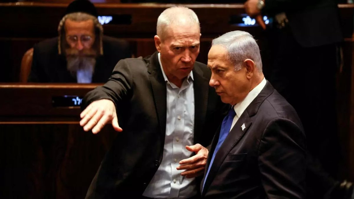 Gallant’tan Netanyahu'ya sert tepki: Ordunun Gazze'de kalması gereksiz