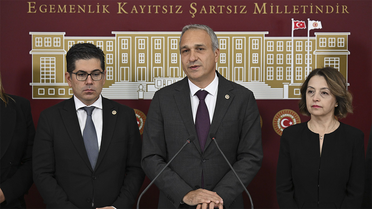 CHP'den okullarda ücretsiz öğle yemeği teklifi: 'Her 3 öğrenciden biri kahvaltı yapamıyor'