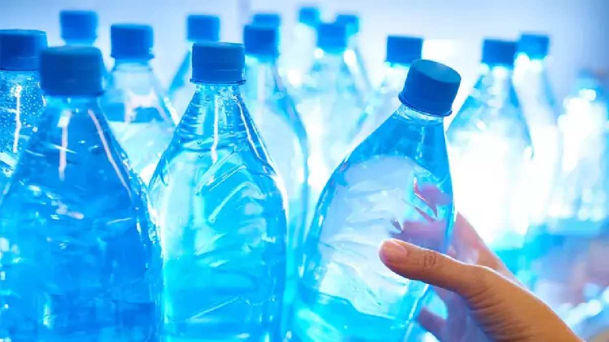 Herkes şişe şişe içiyordu.. Ünlü su markası karaciğeri harap ediyor! O sularda jet yakıtı tespit edildi