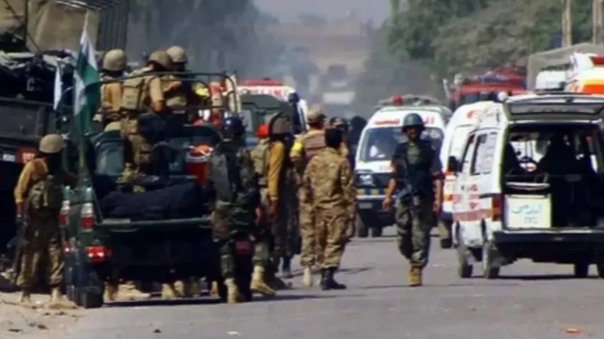 Hindistan’da karakol saldırısı ülkeyi alarma geçirdi: 10 saldırgan öldürüldü